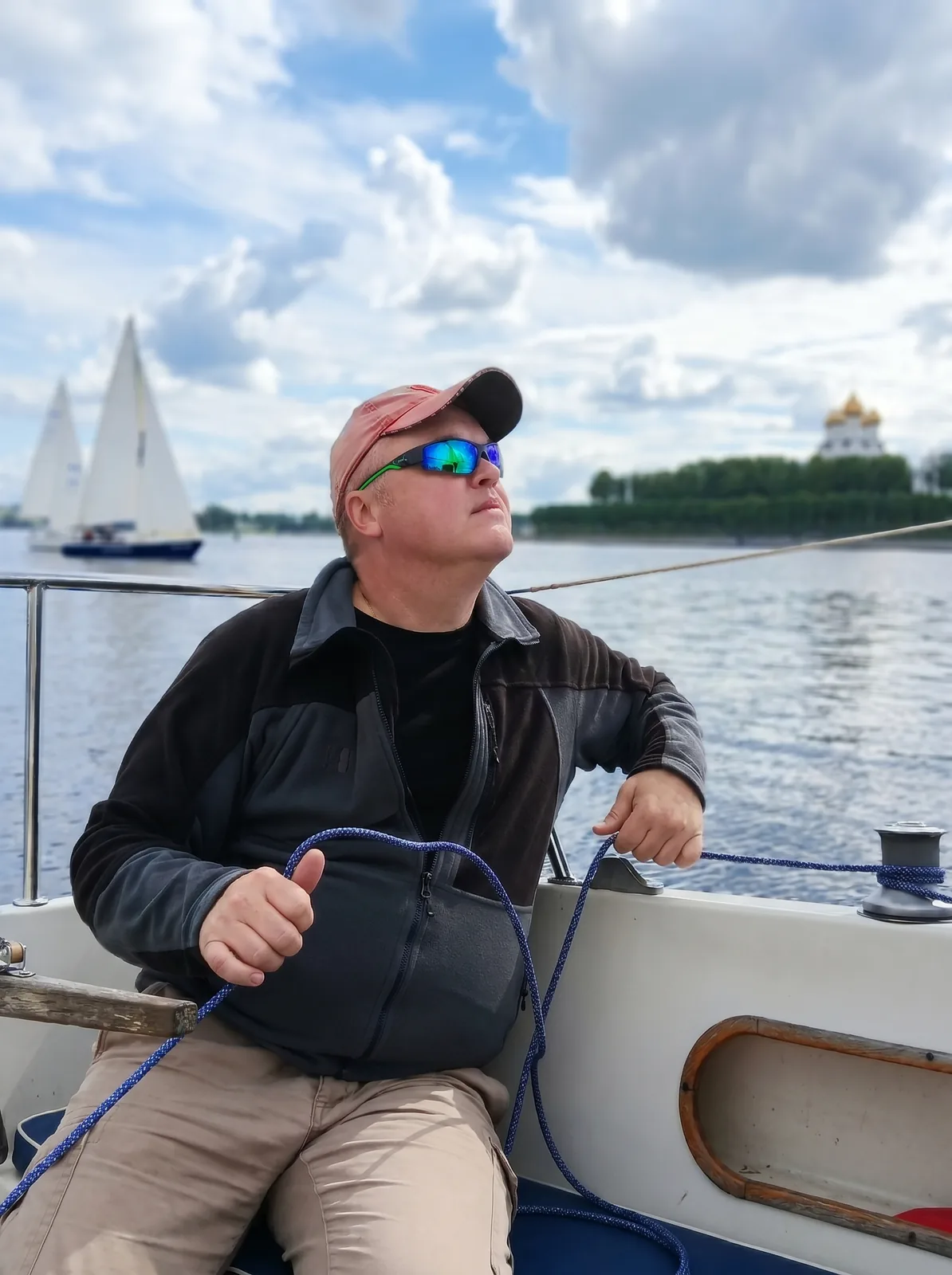 Капитан Александр Шуников — инструктор по яхтингу, Президент ФПС Ярославль